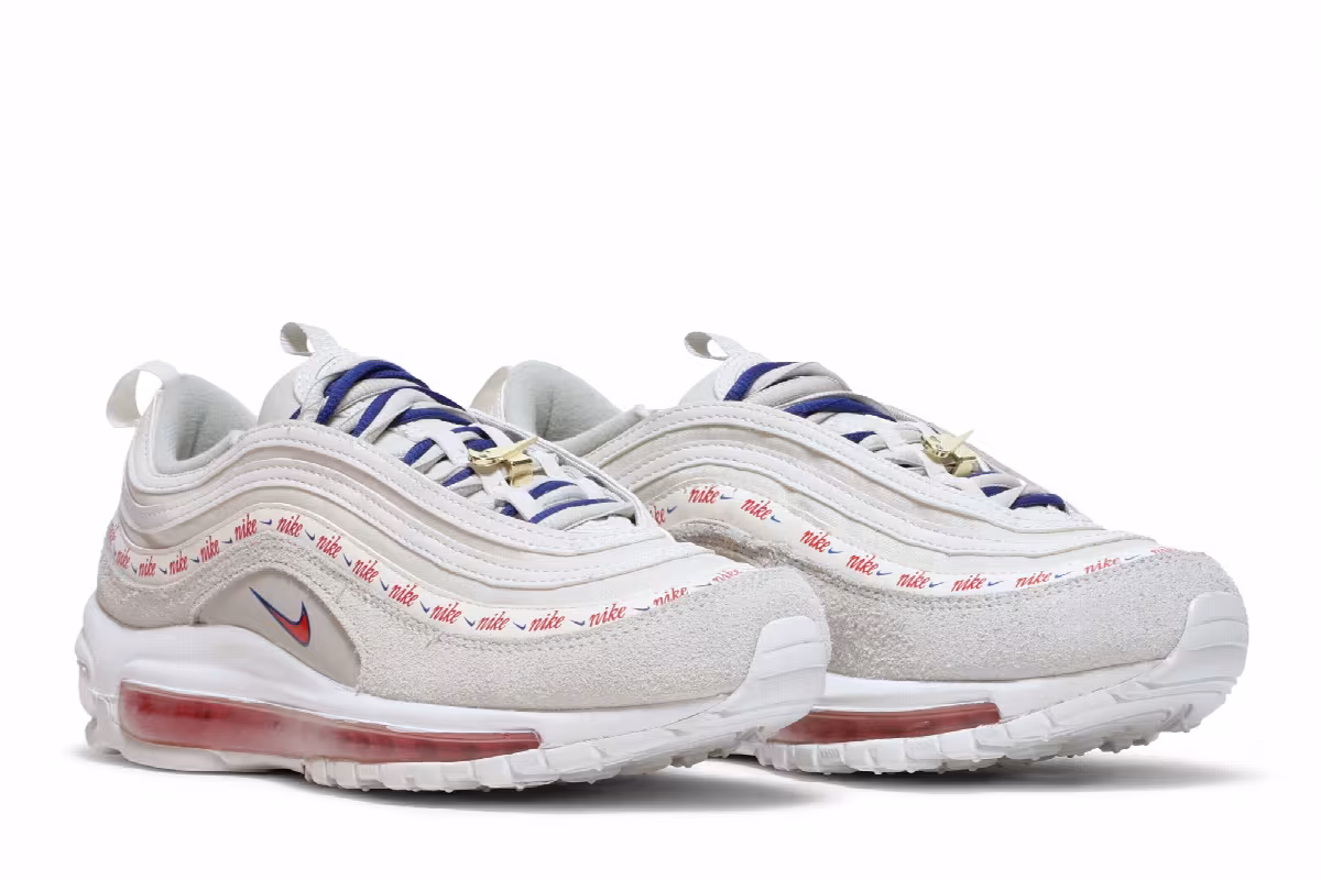 Nike Women's Air Max 97 SE First Use, view 9
