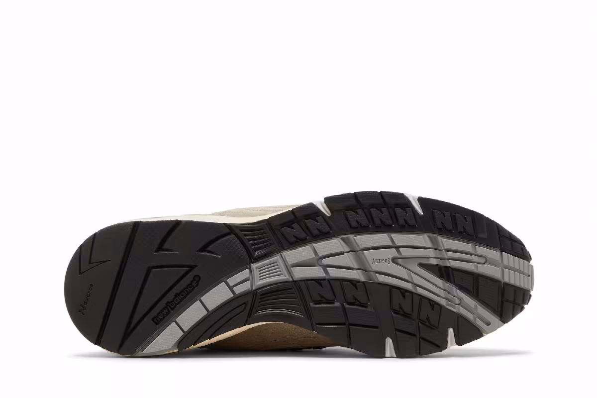 JJJJound x New Balance Women's 991 Made in England Grey, view 5