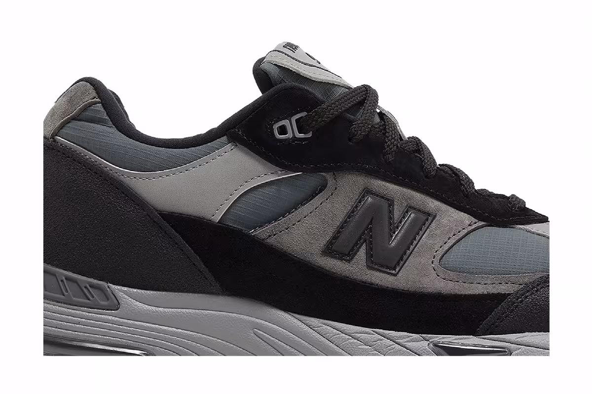 New Balance 991 Made in England Urban Winter Pack - Black, view 3