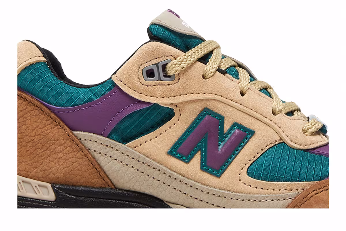 New Balance Palace x Women's 991 Made in England Taos Taupe Grape, view 3