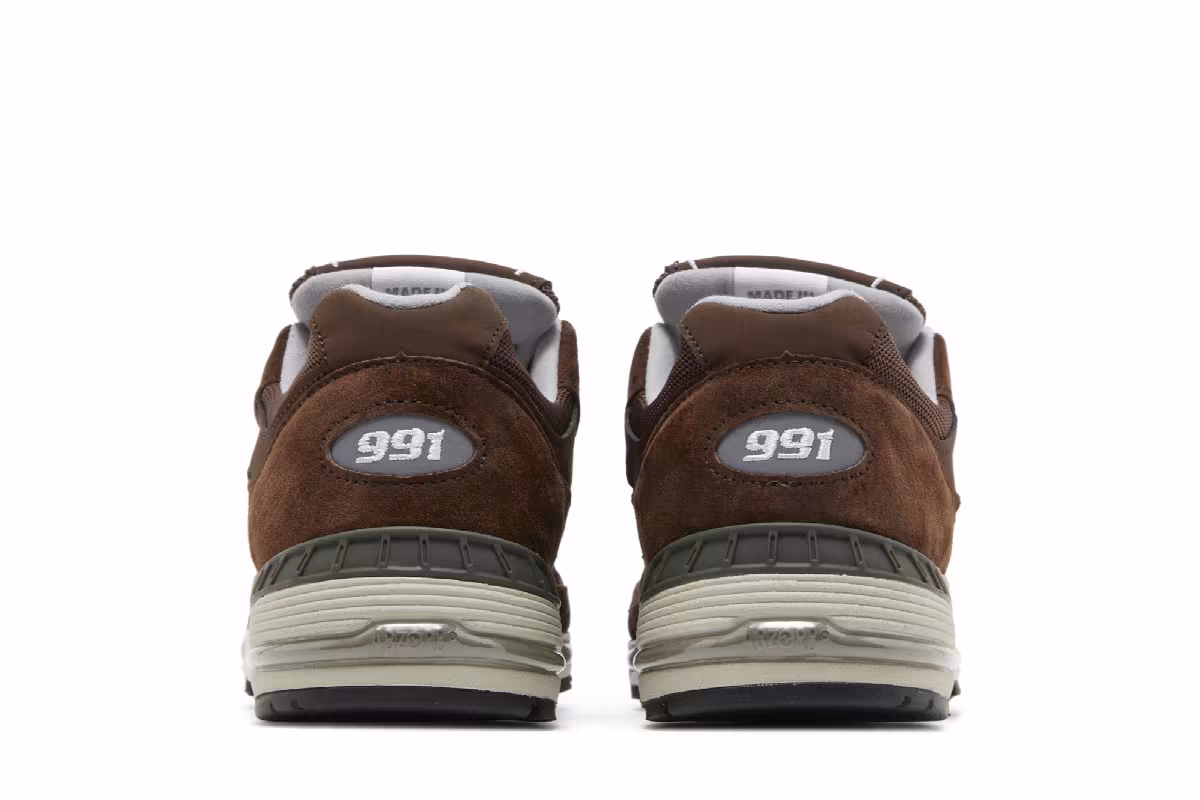 New Balance Women's 991 Made in England Carafe, view 7