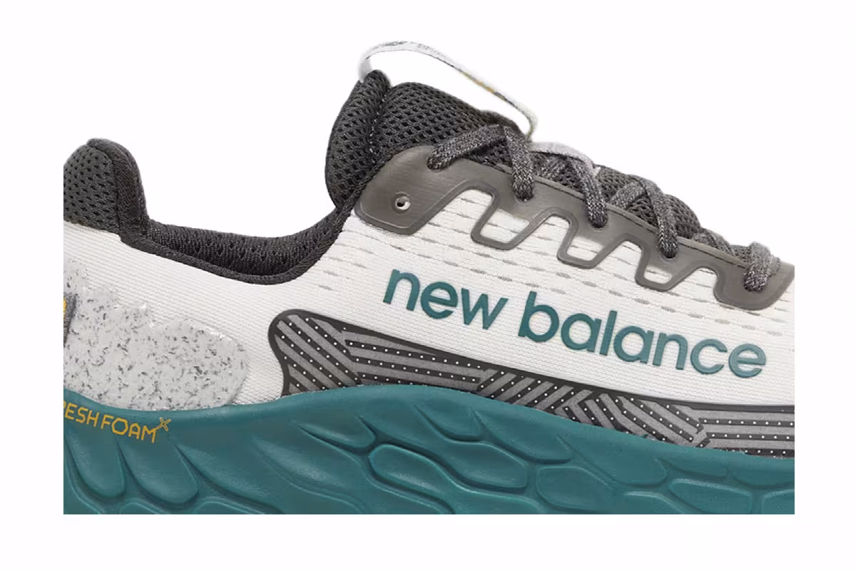 New Balance Fresh Foam X More Trail v3 Reflection Faded Teal, view 3