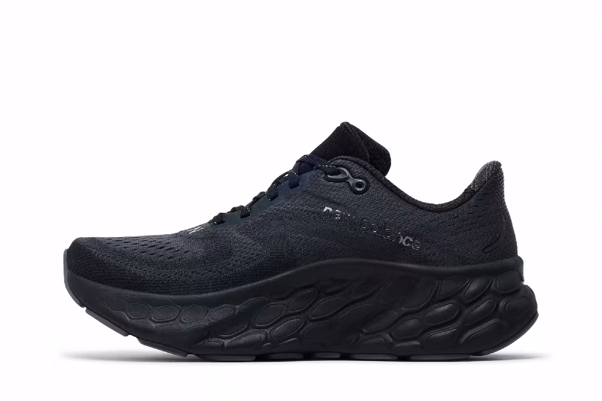 New Balance Fresh Foam X More v4 Triple Black, view 4