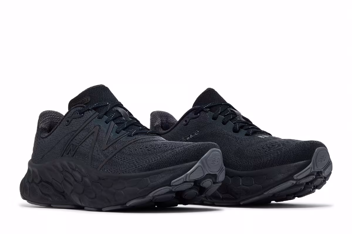 New Balance Fresh Foam X More v4 Triple Black, view 9