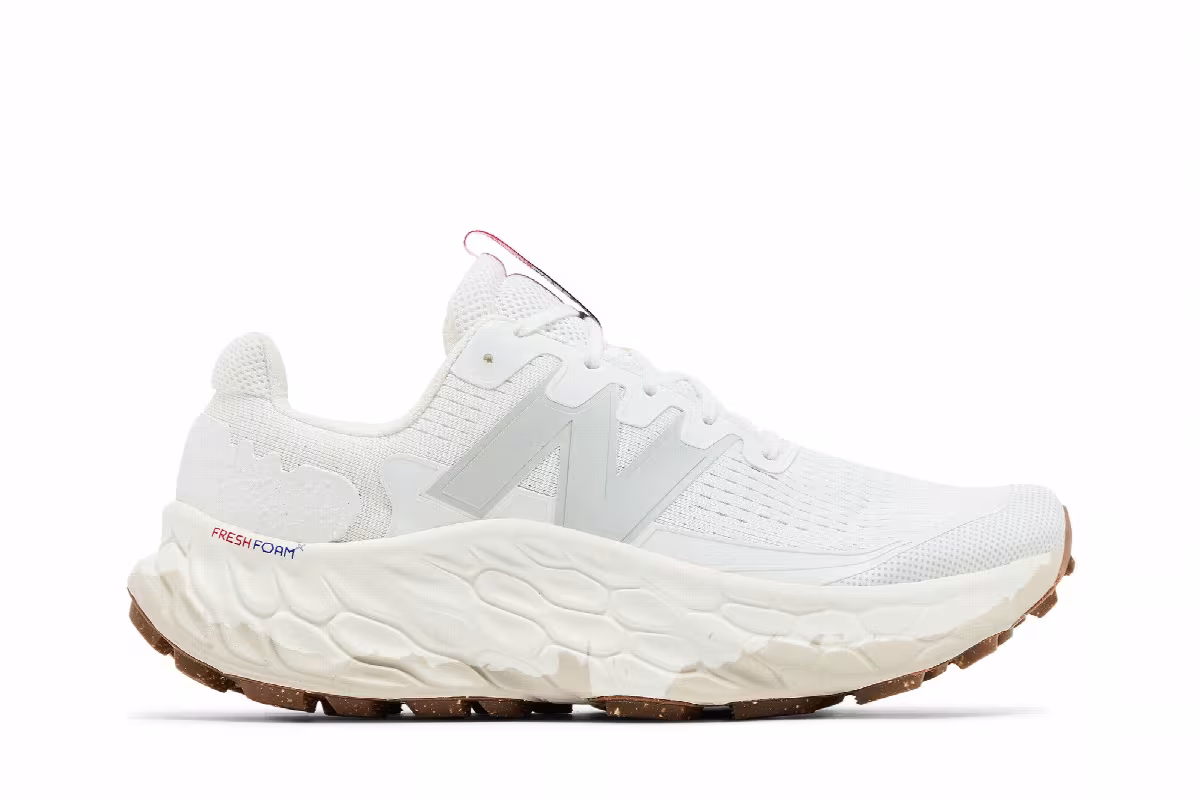 New Balance Fresh Foam X More Trail v3 White Grey Gum, view 2