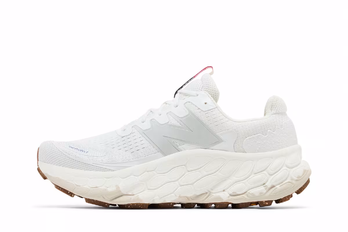 New Balance Fresh Foam X More Trail v3 White Grey Gum, view 4
