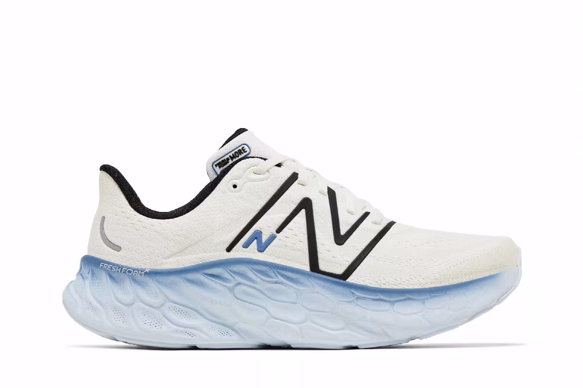 New Balance Fresh Foam X More v4 Sea Salt Ice Blue, view 2
