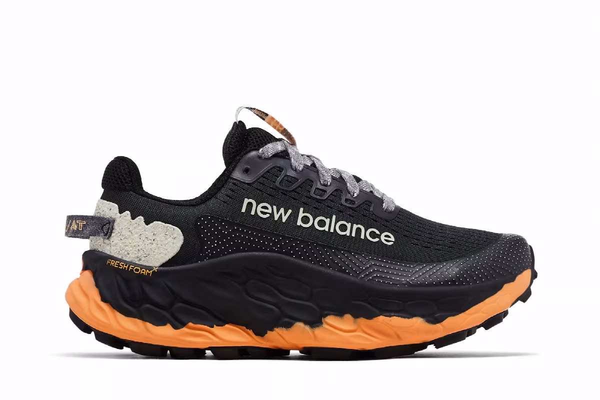 New Balance Women's Fresh Foam X More Trail v3 Wide Blacktop Daydream, view 2