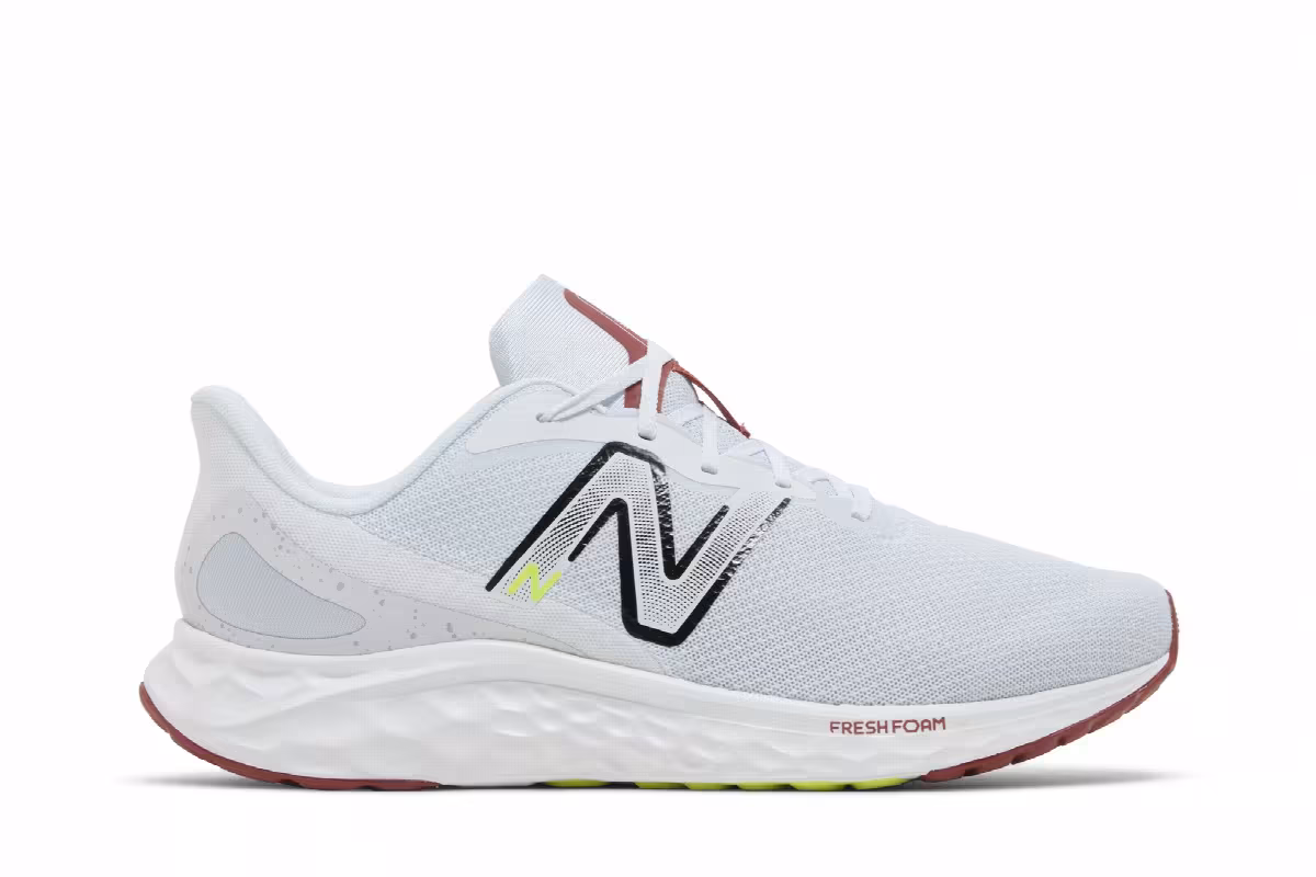 New Balance Fresh Foam Arishi v4 4E Wide Quartz Grey Brick Red, view 2