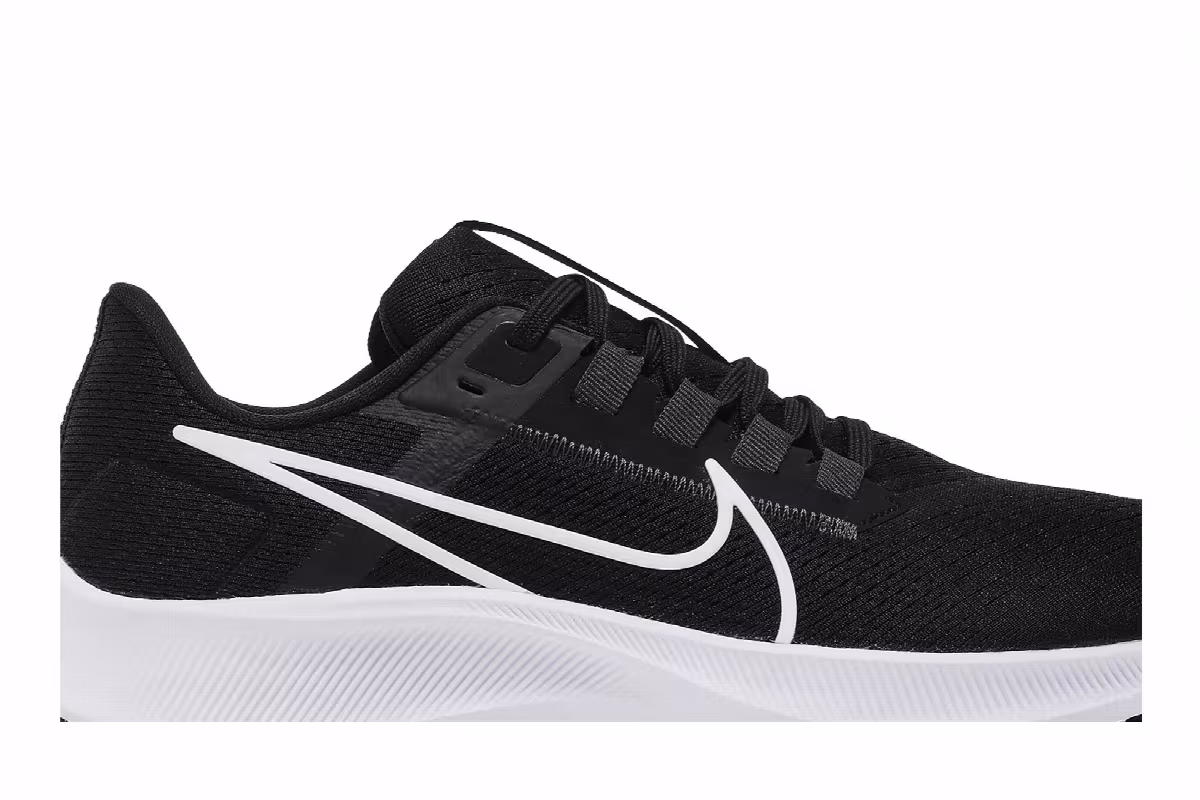 Nike Air Zoom Pegasus 38 Black White, view 3