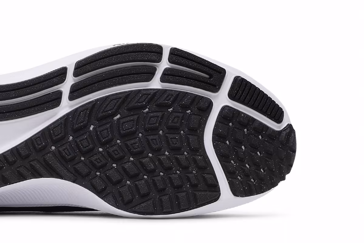 Nike Air Zoom Pegasus 38 Black White, view 6