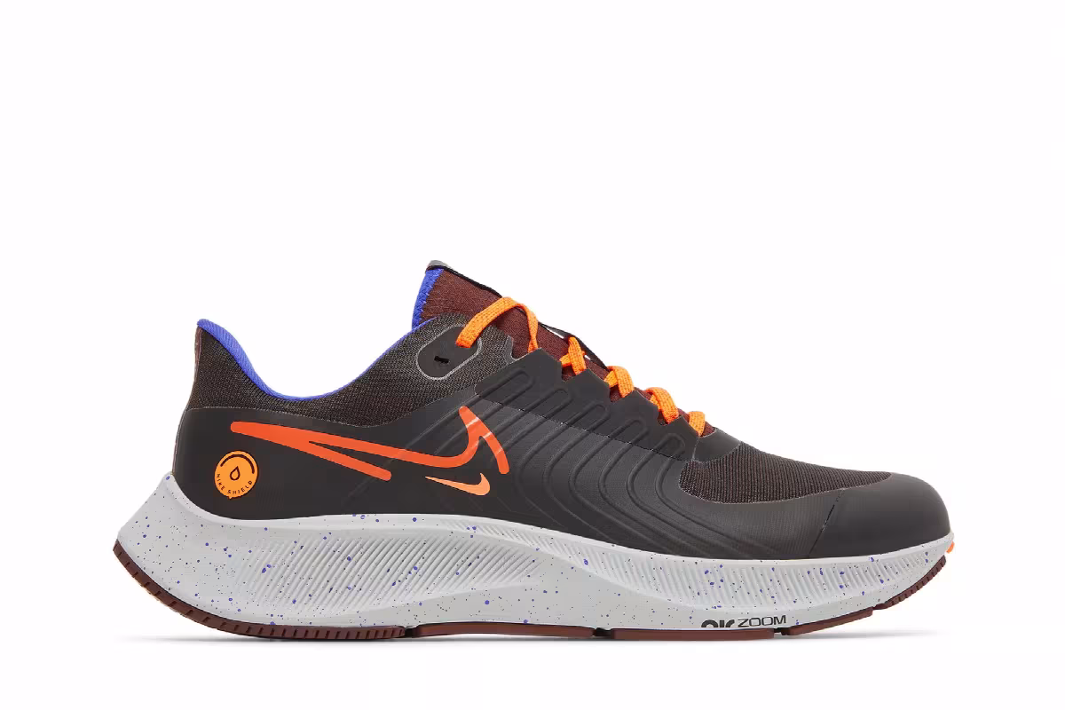 Nike Air Zoom Pegasus 38 Shield Black Total Orange, view 2