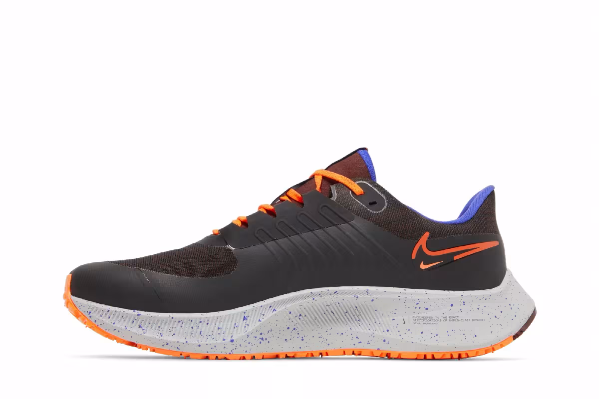 Nike Air Zoom Pegasus 38 Shield Black Total Orange, view 4