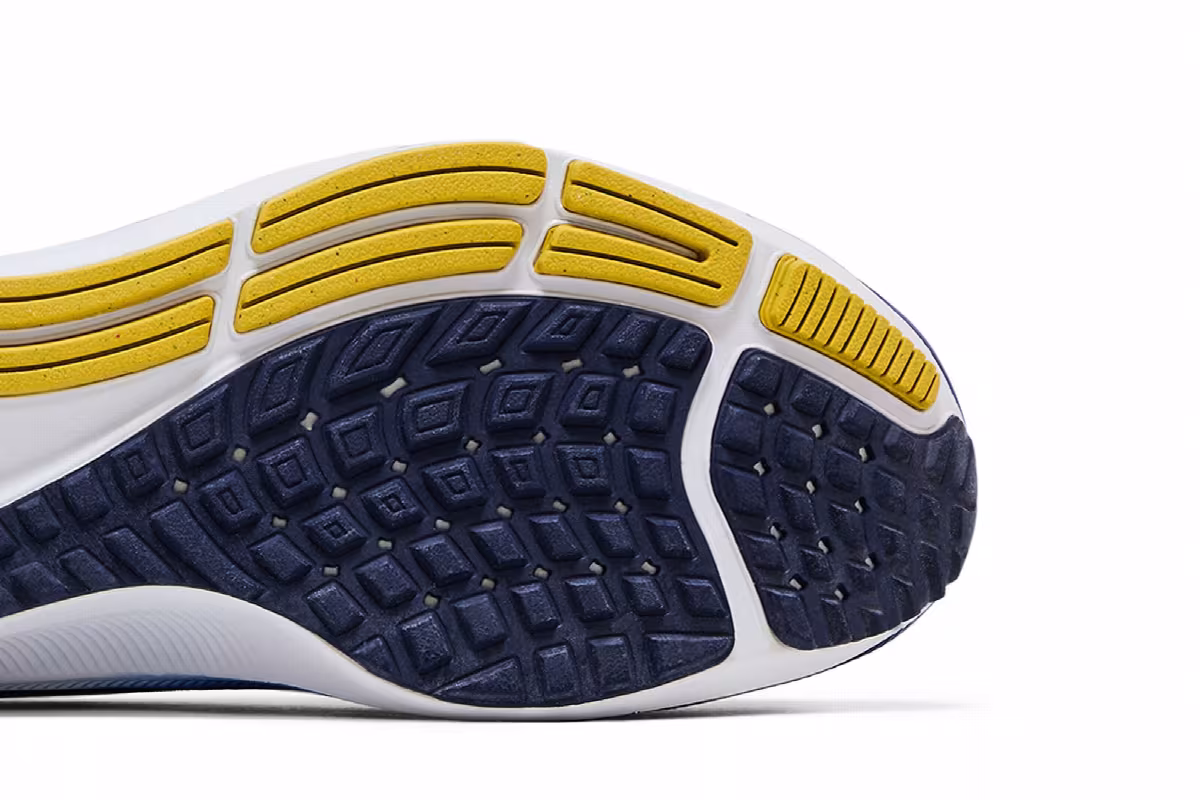 NFL x Nike Air Zoom Pegasus 38 Los Angeles Rams, view 6