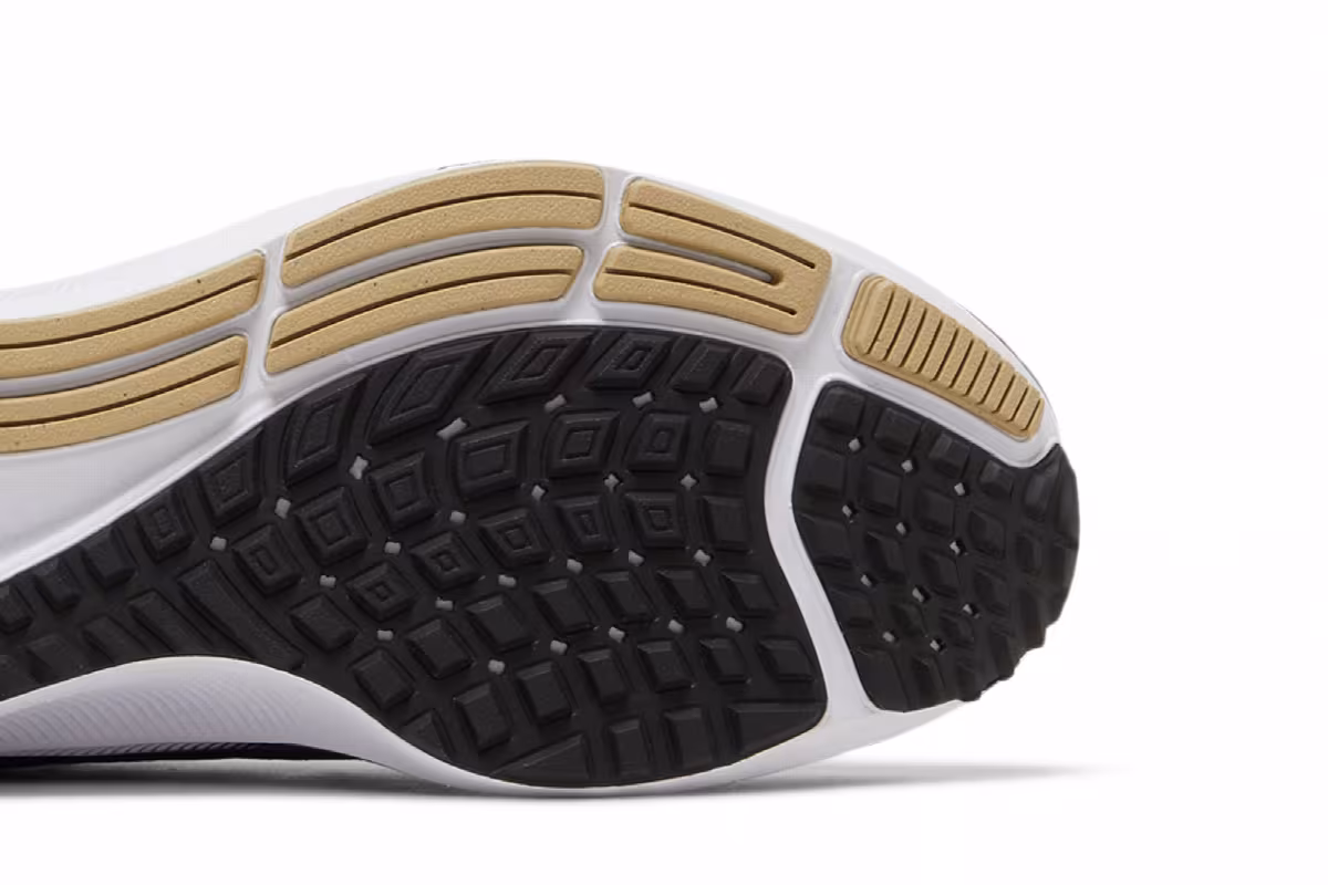 Nike NFL x Air Zoom Pegasus 38 New Orleans Saints, view 6