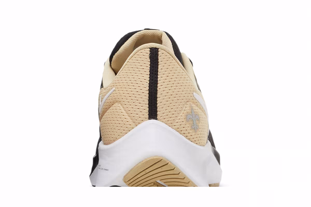 Nike NFL x Air Zoom Pegasus 38 New Orleans Saints, view 8