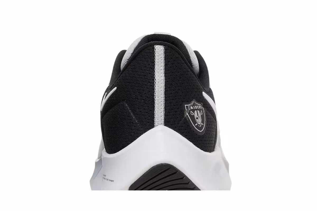 NFL x Nike Air Zoom Pegasus 38 Las Vegas Raiders, view 8
