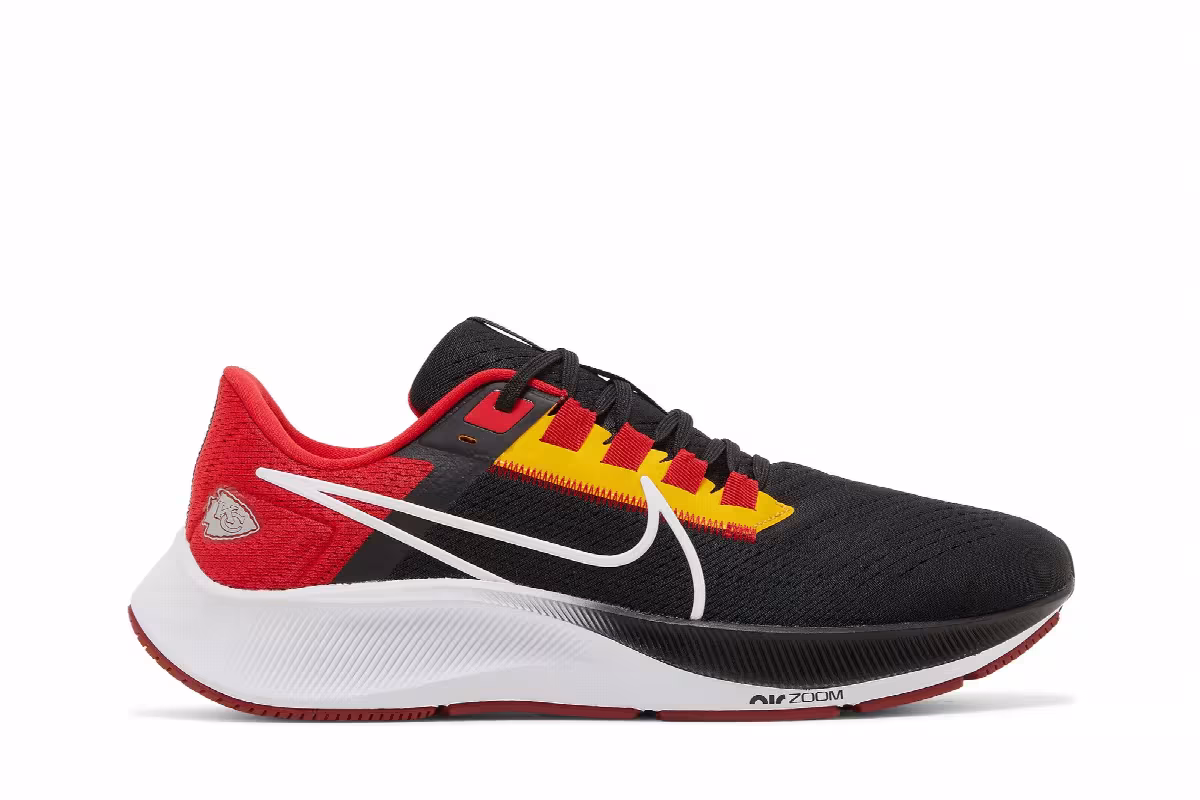 NFL x Nike Air Zoom Pegasus 38 Kansas City Chiefs, view 2