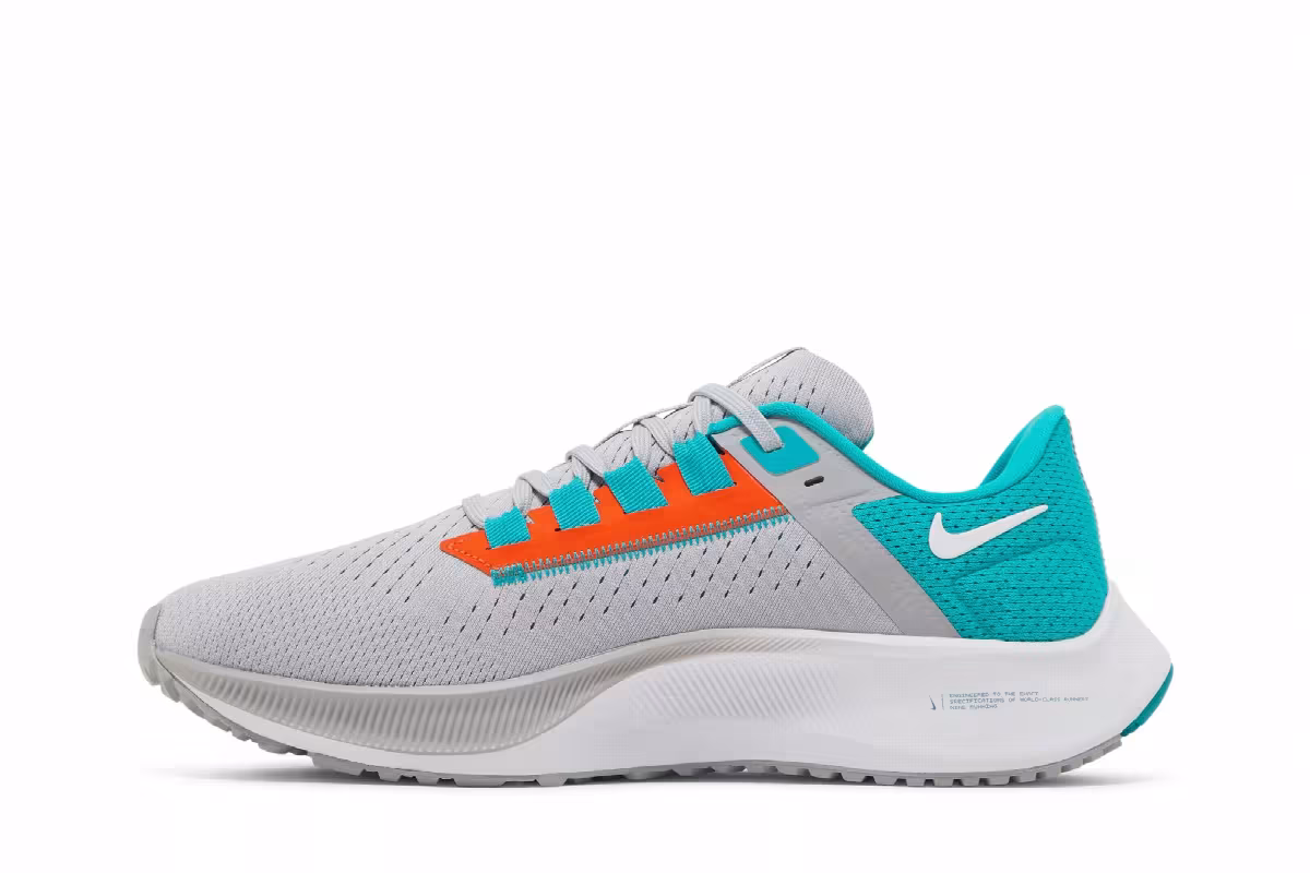 NFL x Nike Air Zoom Pegasus 38 Miami Dolphins, view 4