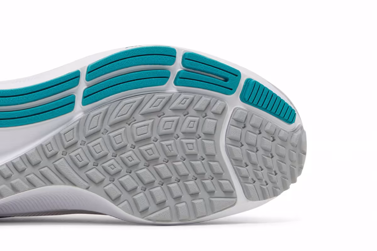 NFL x Nike Air Zoom Pegasus 38 Miami Dolphins, view 6