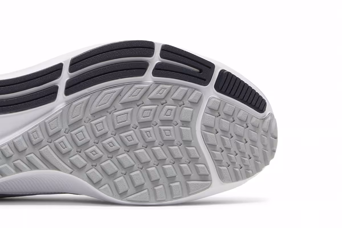 NFL x Nike Air Zoom Pegasus 38 Seattle Seahawks, view 6