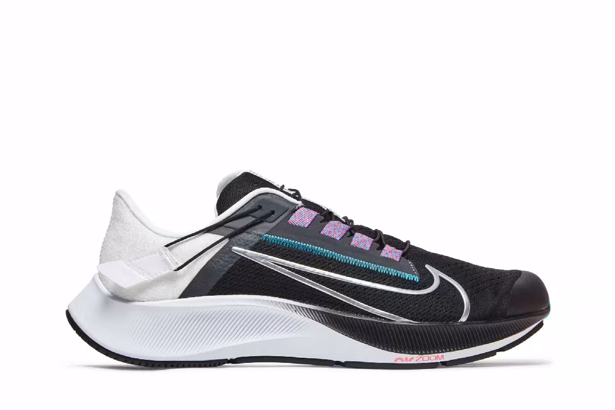 Nike Air Zoom Pegasus 38 FlyEase Black Metallic Silver, view 2