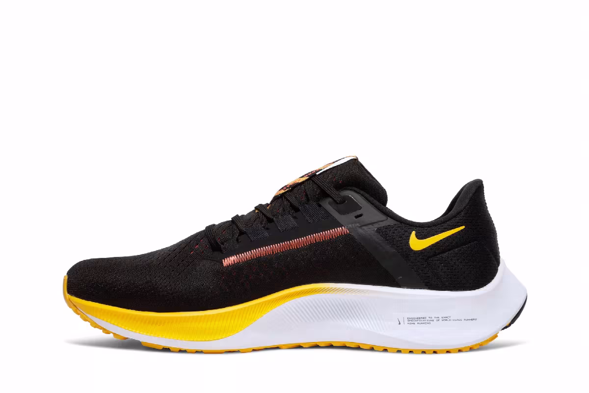 Nike Air Zoom Pegasus 38 Black University Gold, view 4