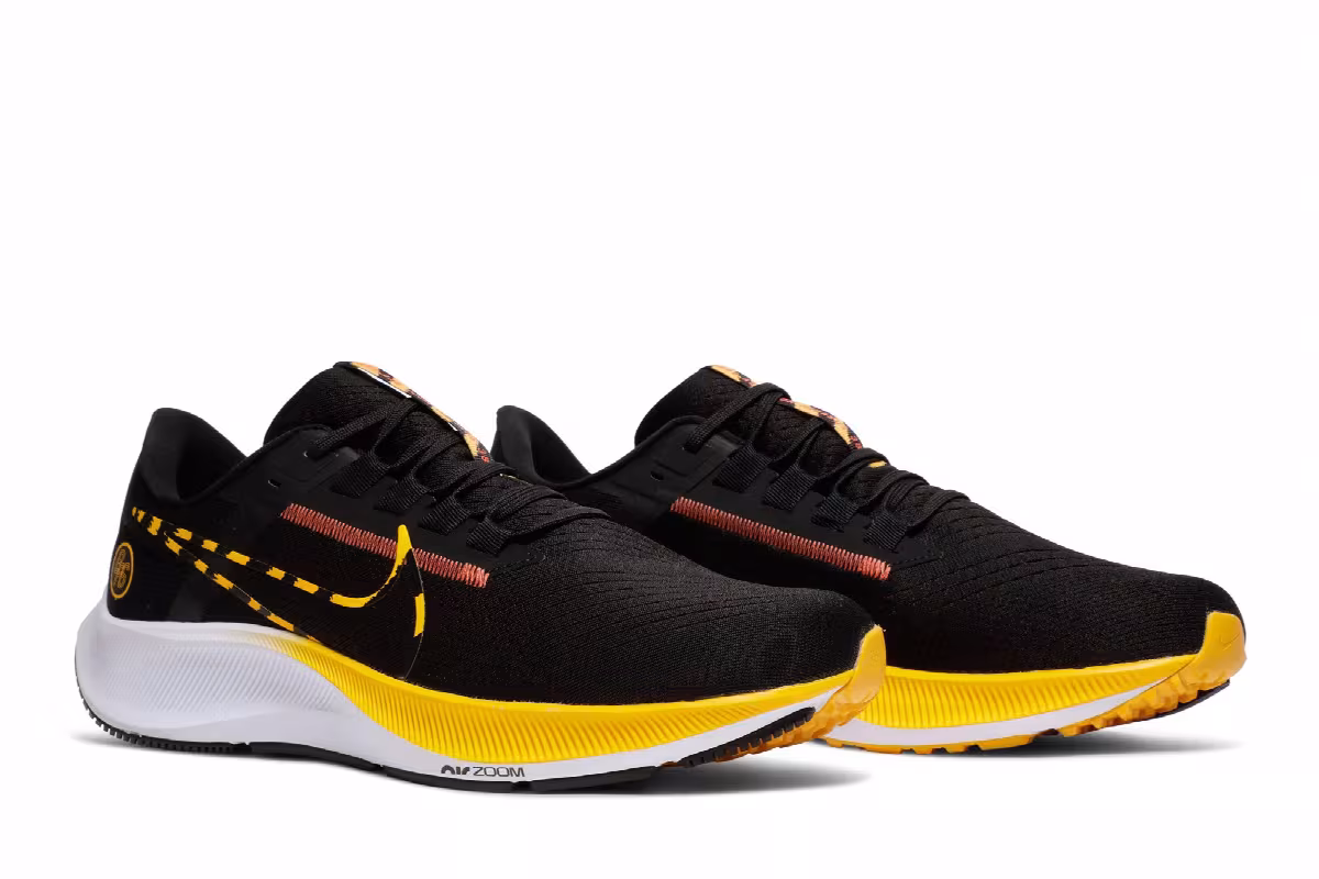 Nike Air Zoom Pegasus 38 Black University Gold, view 9