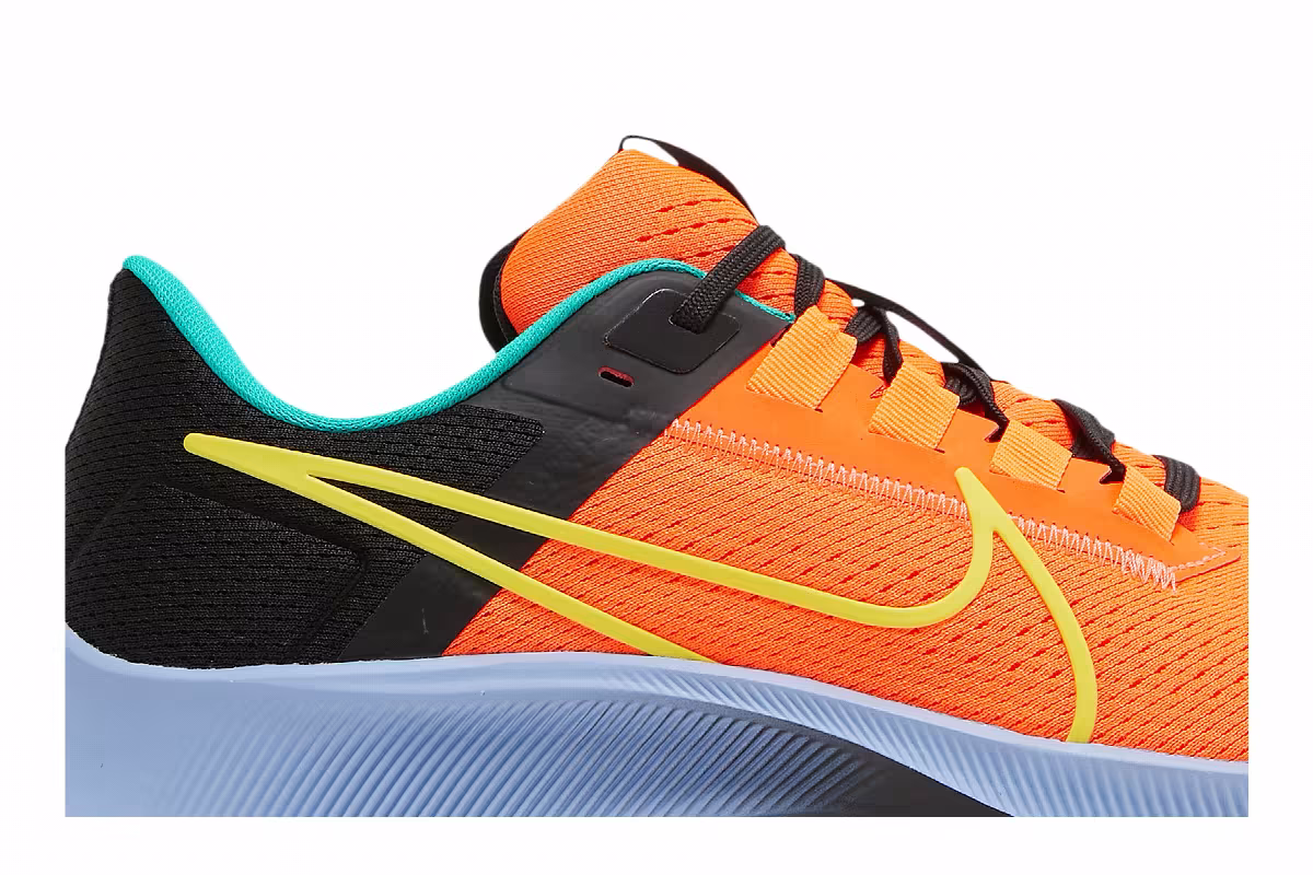 Nike Air Zoom Pegasus 38 Unity Pack - Hyper Crimson, view 3