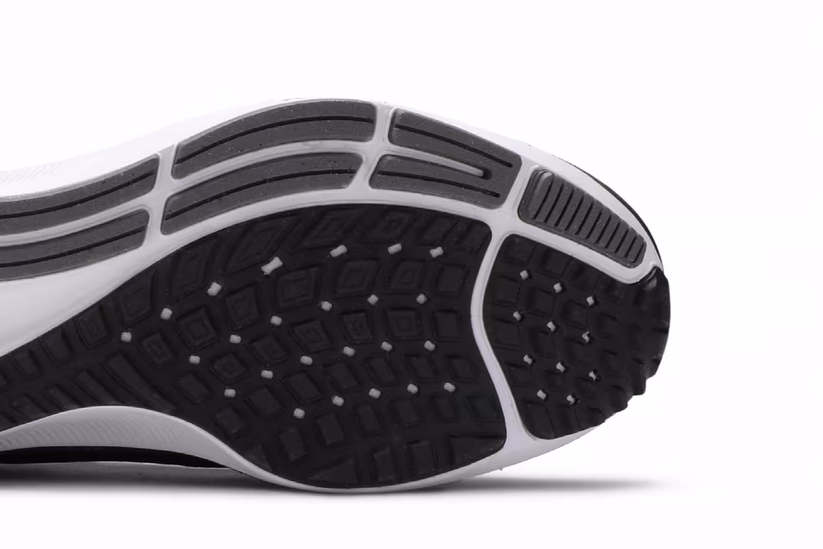 Nike Air Zoom Pegasus 38 Dark Smoke Grey Volt, view 6