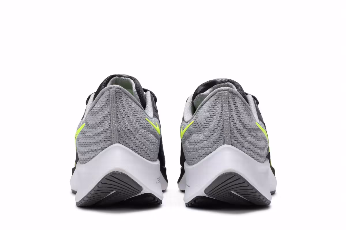 Nike Air Zoom Pegasus 38 Dark Smoke Grey Volt, view 7