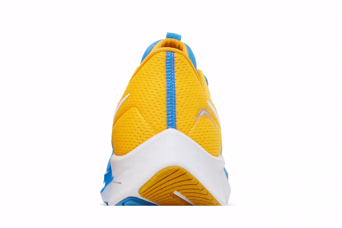Nike NFL x Air Zoom Pegasus 38 Los Angeles Chargers, view 8