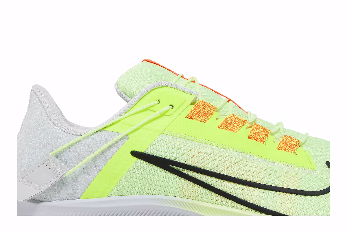 Nike Air Zoom Pegasus 38 FlyEase Extra Wide Barely Volt, view 3