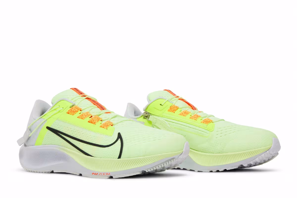 Nike Air Zoom Pegasus 38 FlyEase Extra Wide Barely Volt, view 9