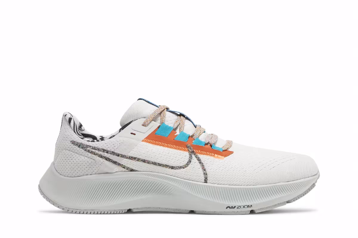 Nike Air Zoom Pegasus 38 Made From Sport, view 2