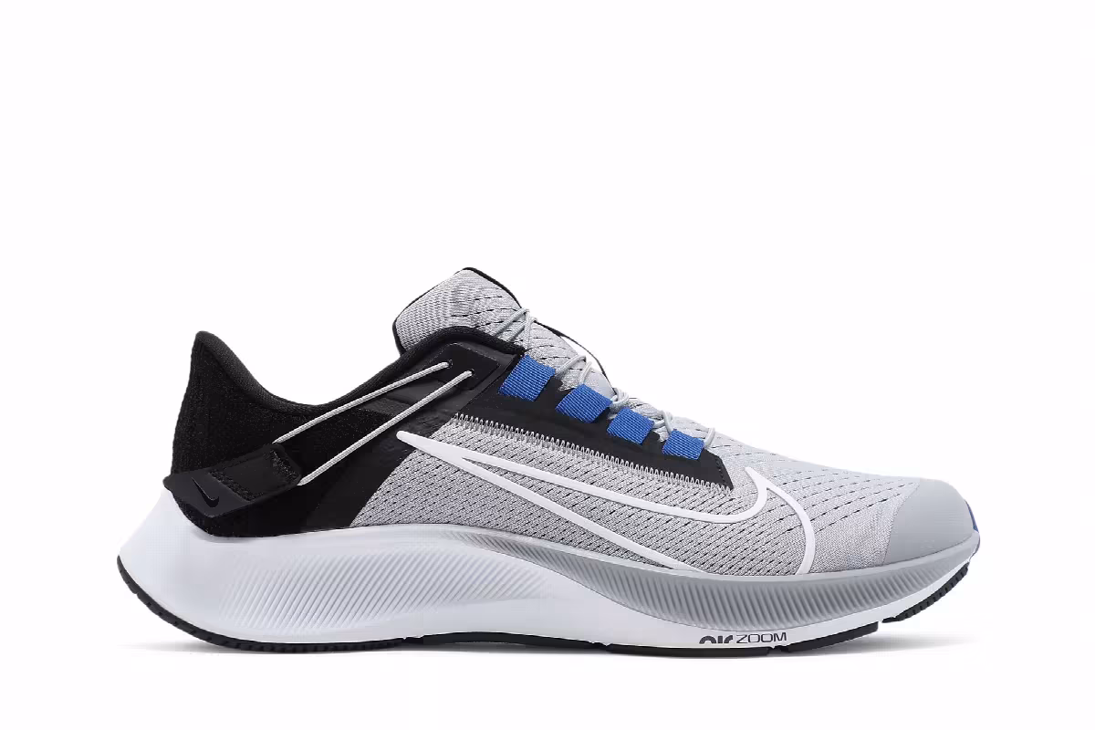 Nike Air Zoom Pegasus 38 FlyEase Wolf Grey Hyper Royal, view 2