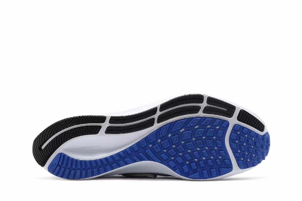 Nike Air Zoom Pegasus 38 FlyEase Wolf Grey Hyper Royal, view 5