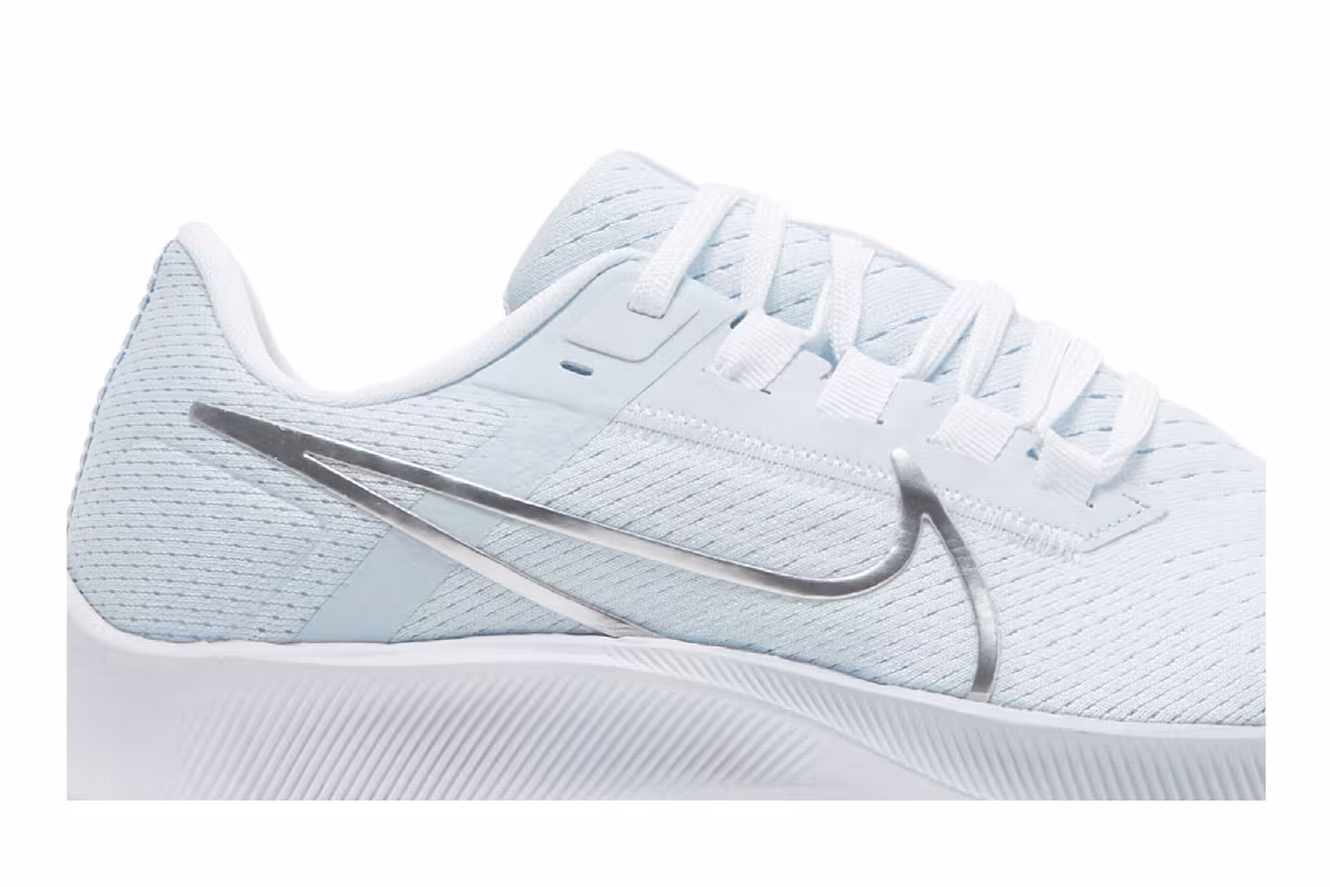 Nike Women's Air Zoom Pegasus 38 Blue Tint, view 3