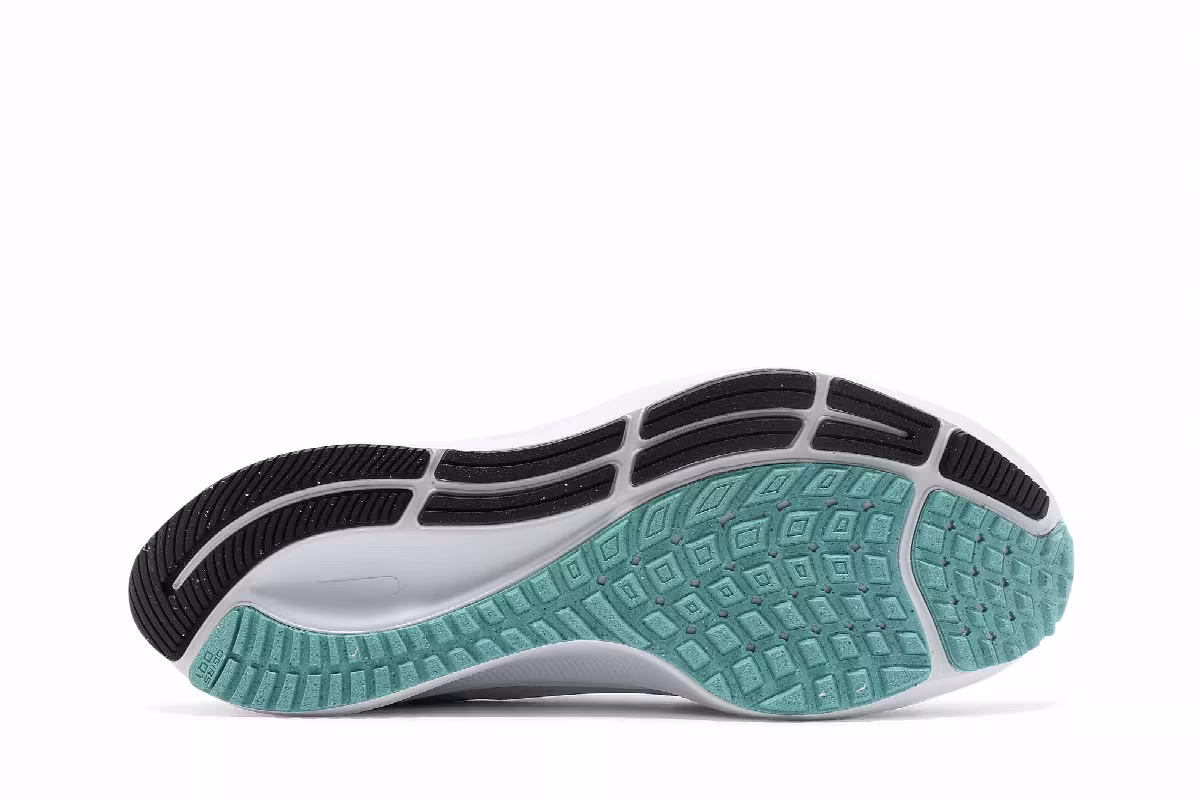 Nike Women's Air Zoom Pegasus 38 White Aurora Green, view 5