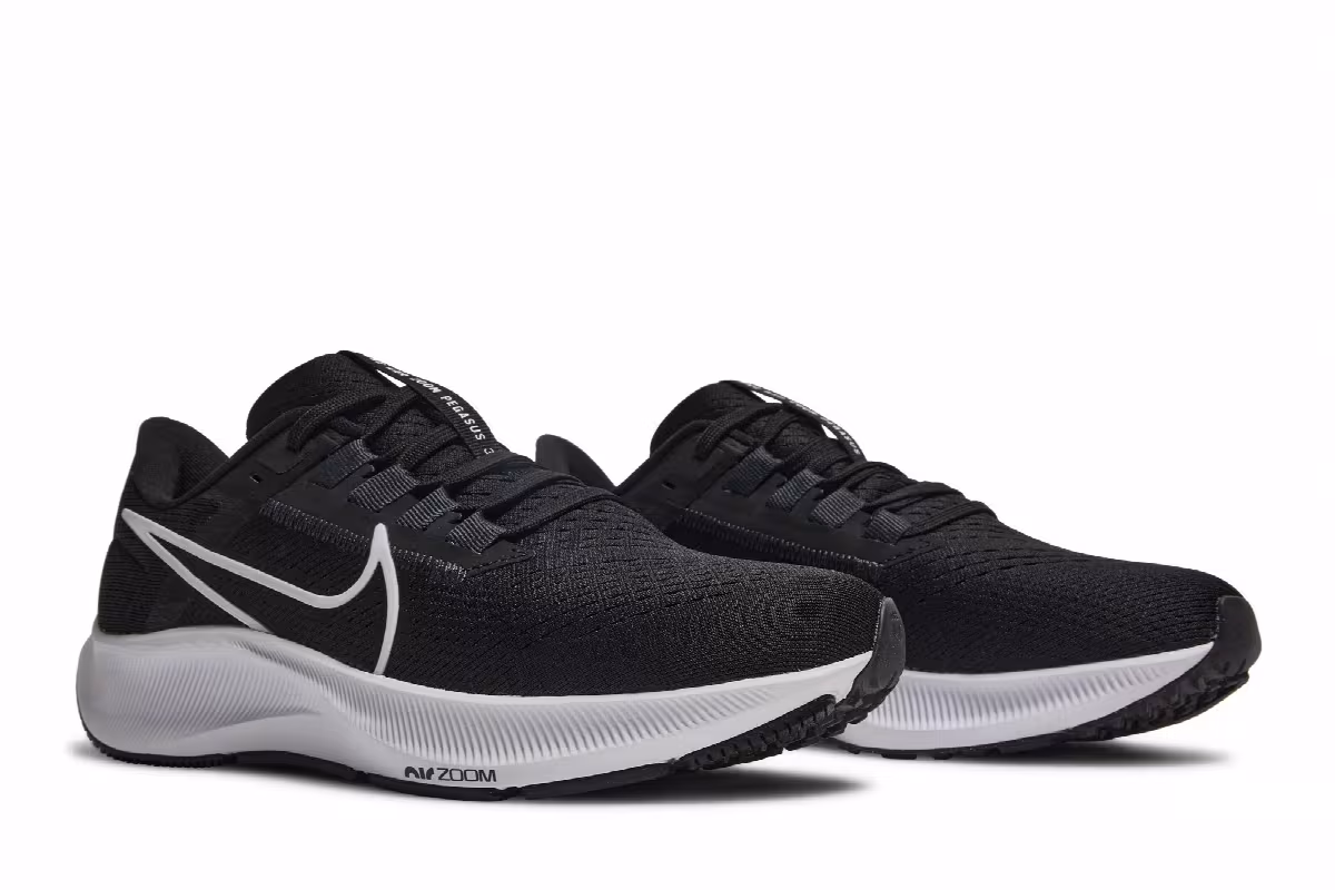 Nike Women's Air Zoom Pegasus 38 Black White, view 9