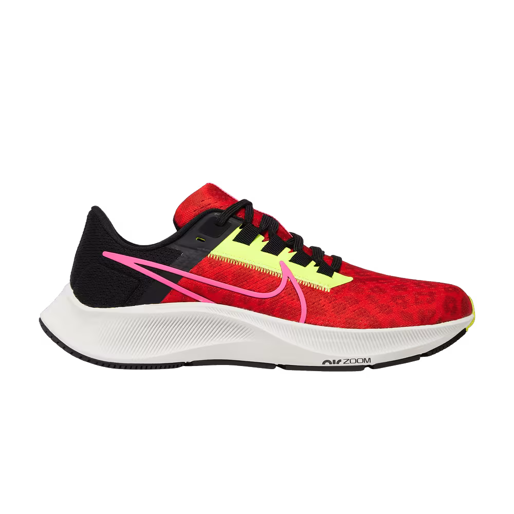 Nike Women's Air Zoom Pegasus 38 Chile Red Hyper Pink