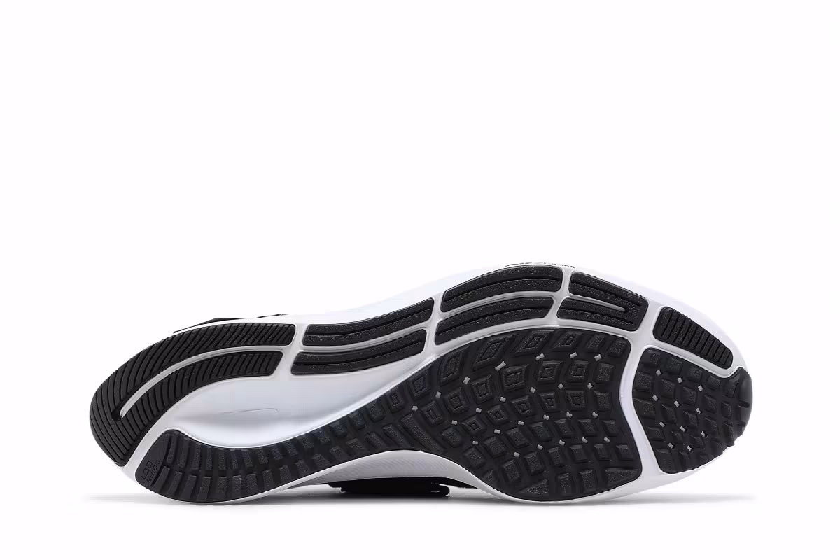 Nike Women's Air Zoom Pegasus 38 FlyEase Black White, view 5