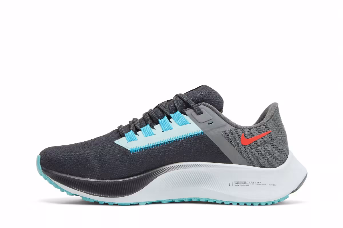Nike Women's Air Zoom Pegasus 38 LE Greedy, view 4