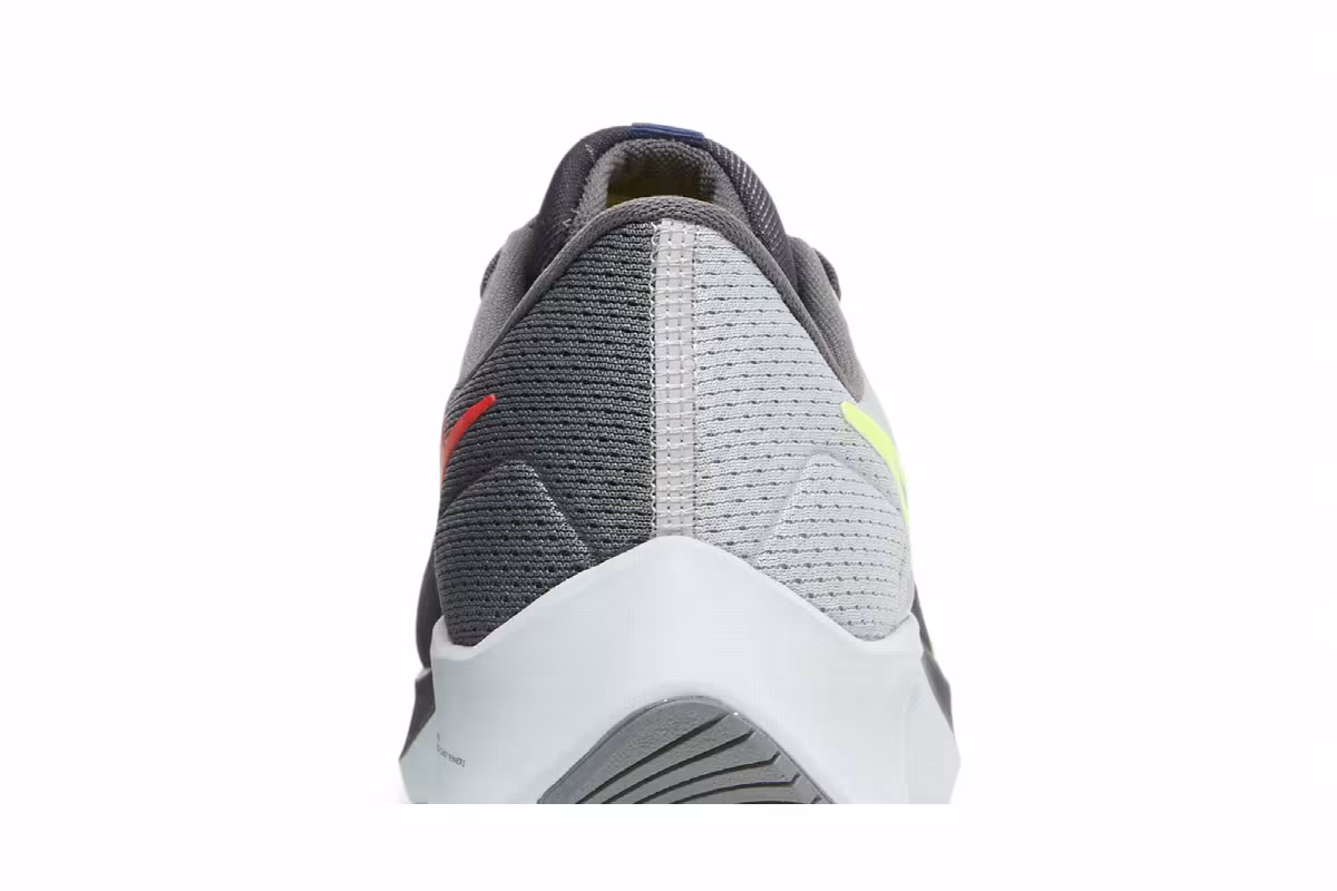 Nike Women's Air Zoom Pegasus 38 LE Greedy, view 8