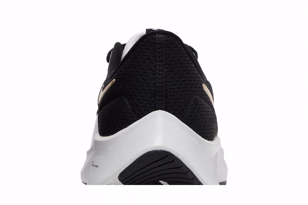 Nike Air Zoom Pegasus 38 GS Photon Dust Metallic Gold Coin, view 8