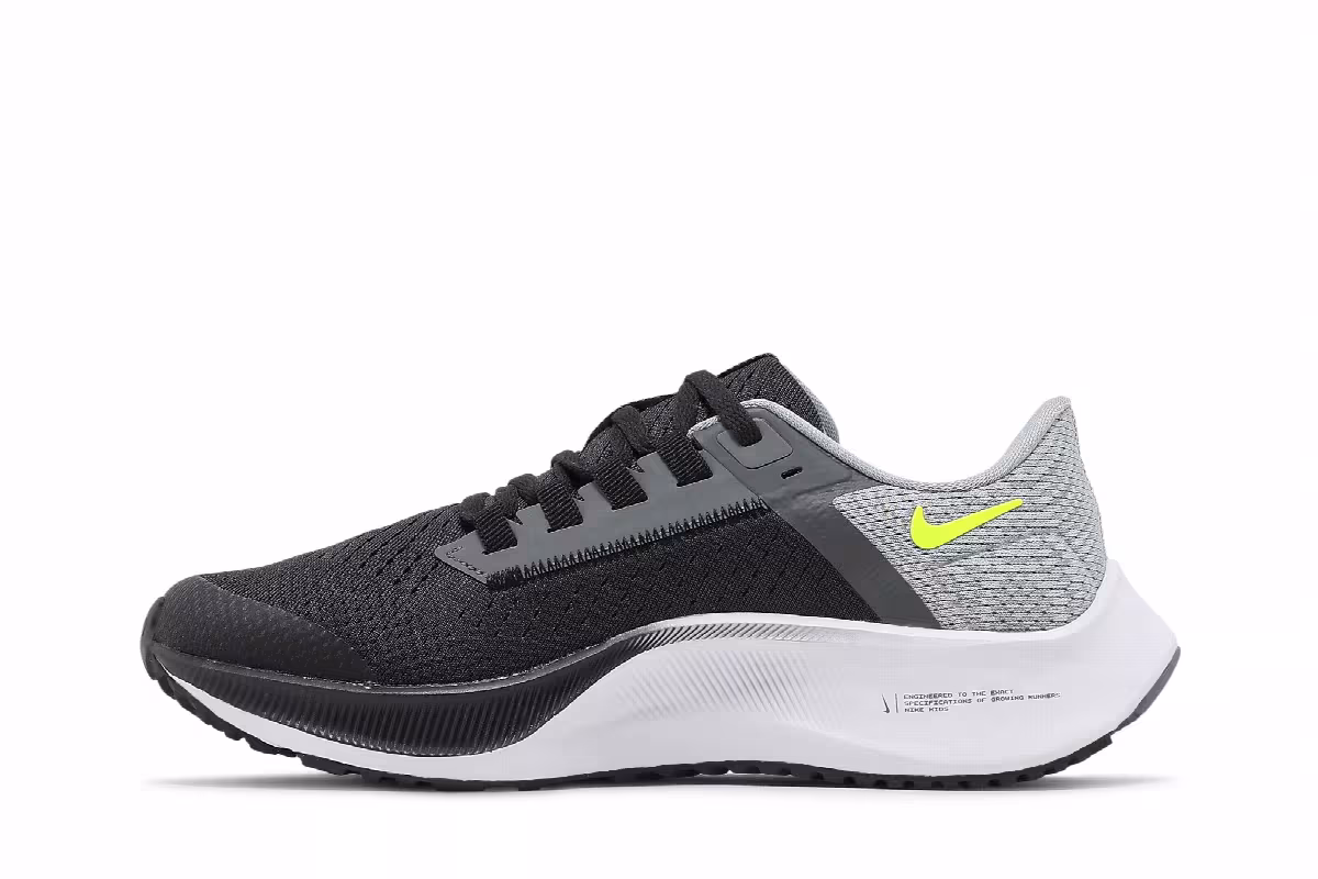 Nike Air Zoom Pegasus 38 GS Dark Smoke Grey Volt, view 4