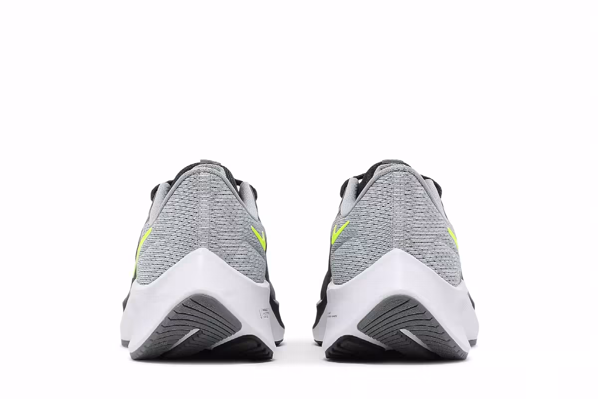 Nike Air Zoom Pegasus 38 GS Dark Smoke Grey Volt, view 7