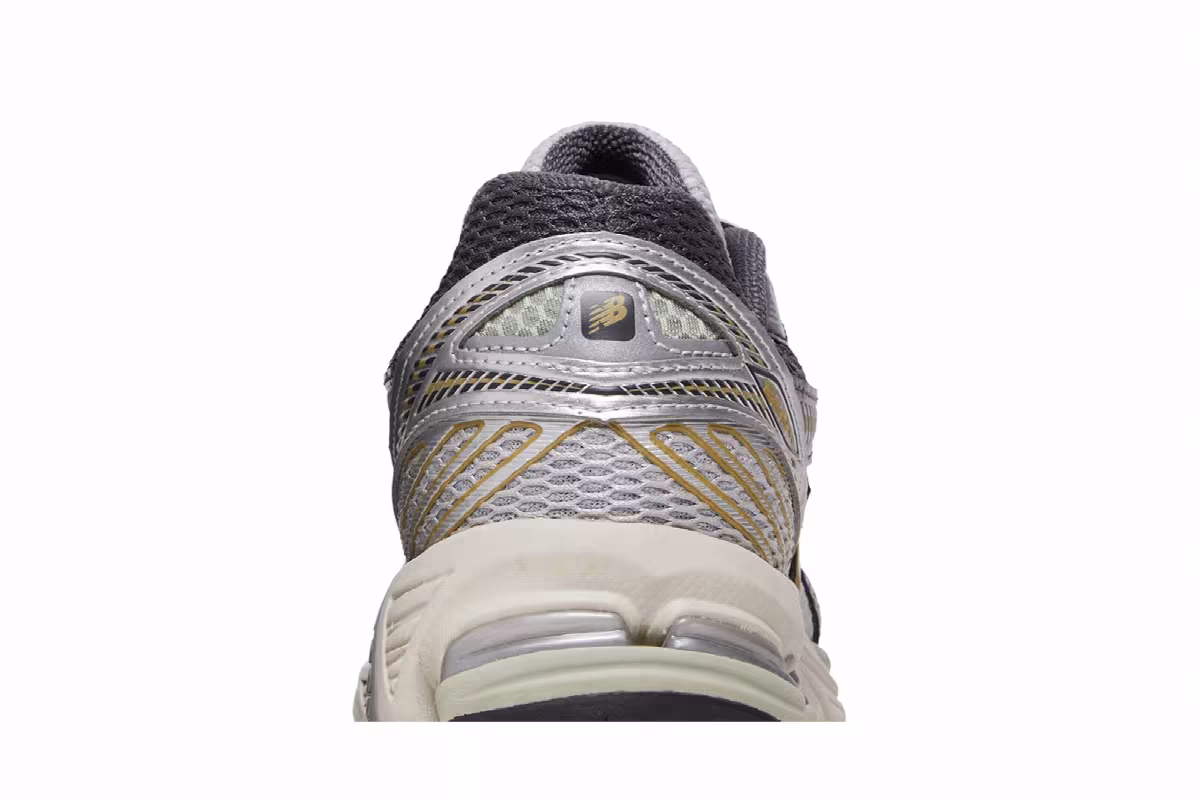 New Balance 860v2 Rain Cloud Magnet, view 8