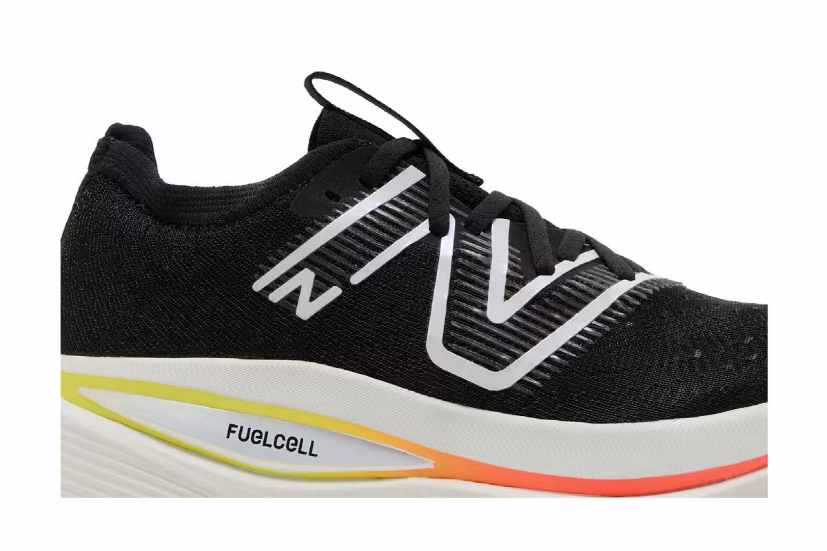 New Balance Women's FuelCell SuperComp Black Neon Dragonfly, view 3