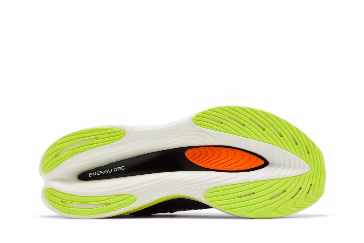 New Balance FuelCell SuperComp Elite v3 TCS NYC Marathon 2023, view 5
